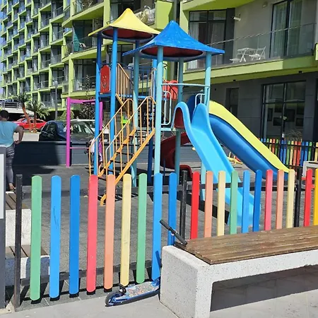 Apartamento Romantique In Alezzi Cu Piscina Interioara Incalzita Sauna Masaj Gym Parking *