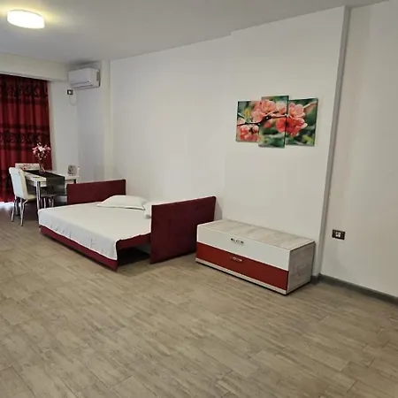 Apartment Romantique In Alezzi Cu Piscina Interioara Incalzita Sauna Masaj Gym Parking Navodari